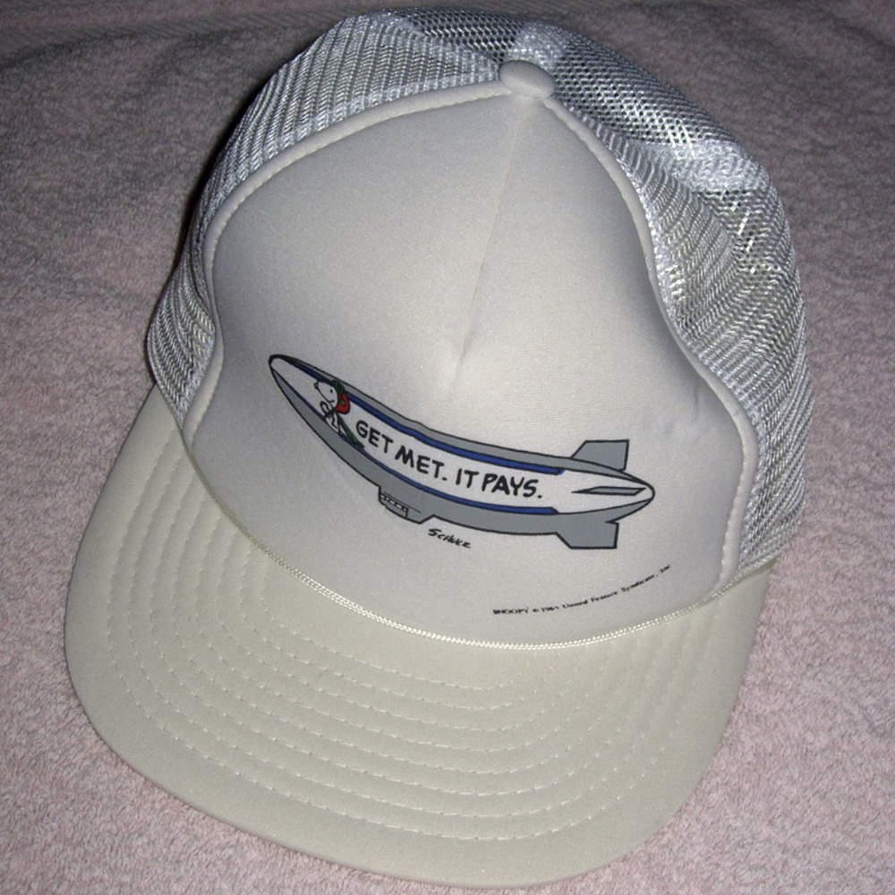 Peanuts Snoopy Met Life Blimp white ball cap hat